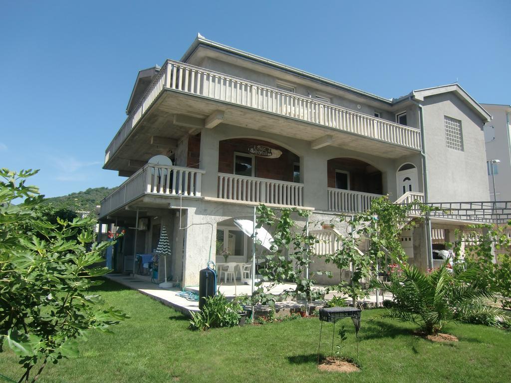 Apartment Villa Dobrijevic -Seljanovo ティヴァト 部屋 写真